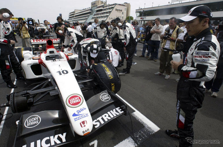 【F1ヨーロッパGP】決勝…佐藤琢磨、激しく2位争い