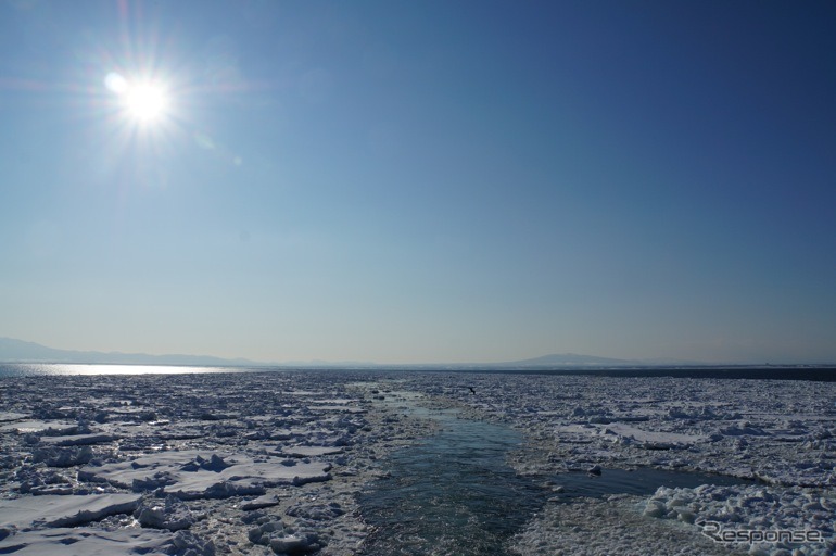 北海道網走の流氷船 オーロラ号 が3月31日まで運行中（撮影日：1月25日）