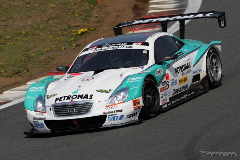 レクサス チーム ペトロナス トムス