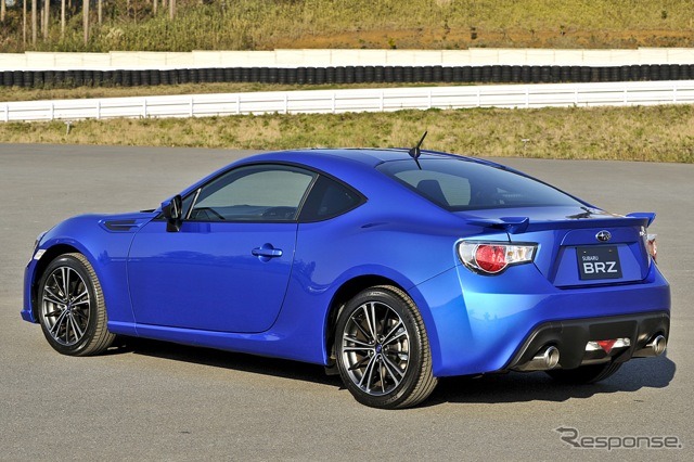 スバルBRZ