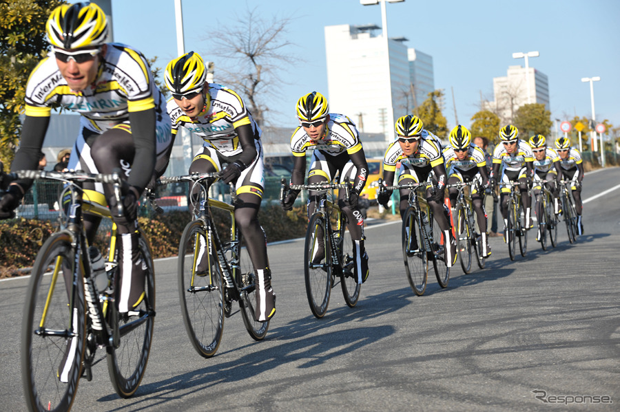 発表会とともにデモ走行も行なわれた（2月18日）
