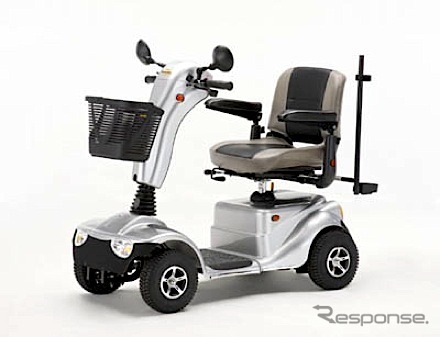 電磁ブレーキやノーパンクタイヤ採用の電動車いす　フランスベッドが発売