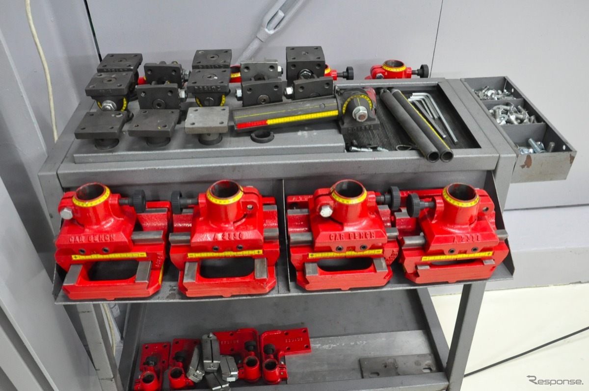 エムエスジャパンの発表会。溶接のデモを行なうなど、来場者に向けて、同社が扱う機器が紹介された