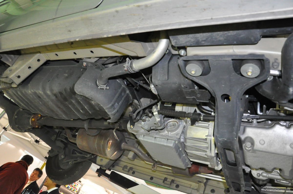 エムエスジャパンの発表会。溶接のデモを行なうなど、来場者に向けて、同社が扱う機器が紹介された