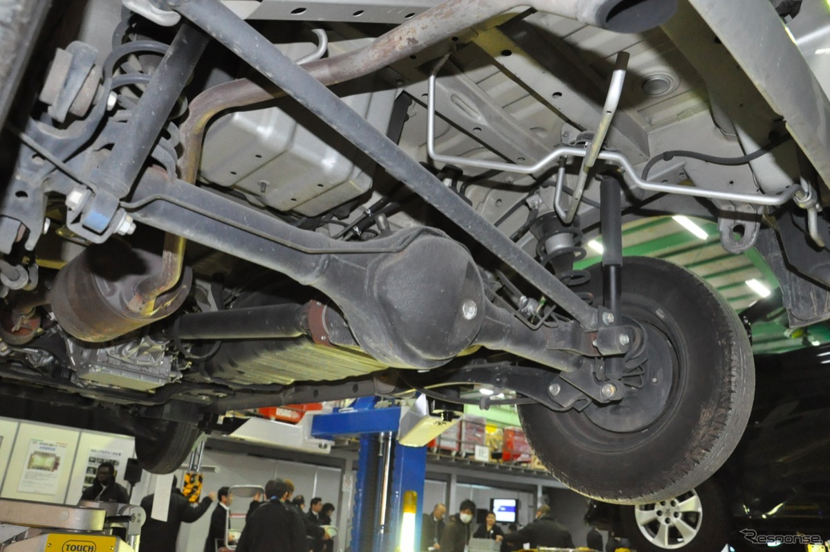 エムエスジャパンの発表会。溶接のデモを行なうなど、来場者に向けて、同社が扱う機器が紹介された