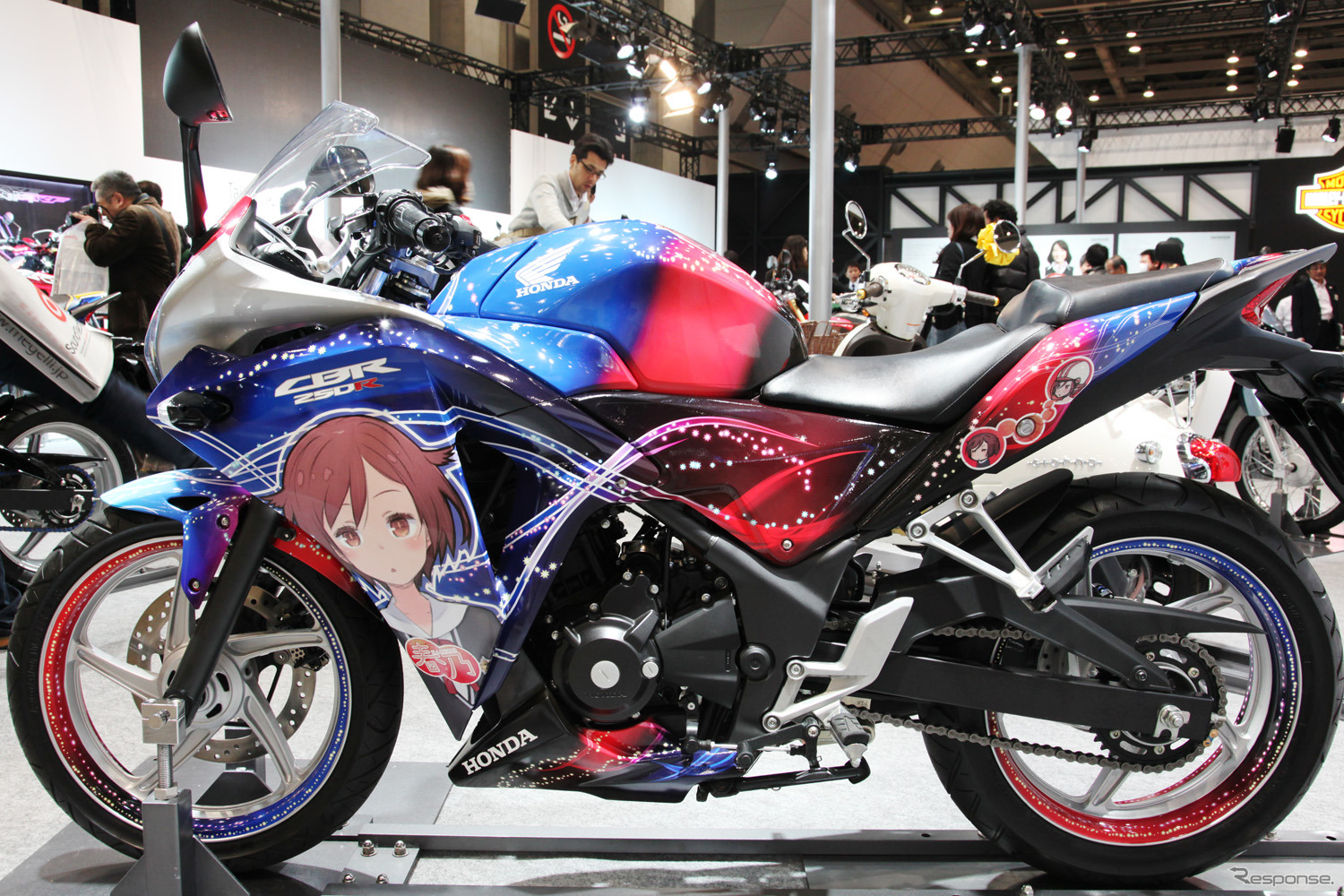 ホンダCBR250Rわんおふ仕様（東京モーターサイクルショー12）