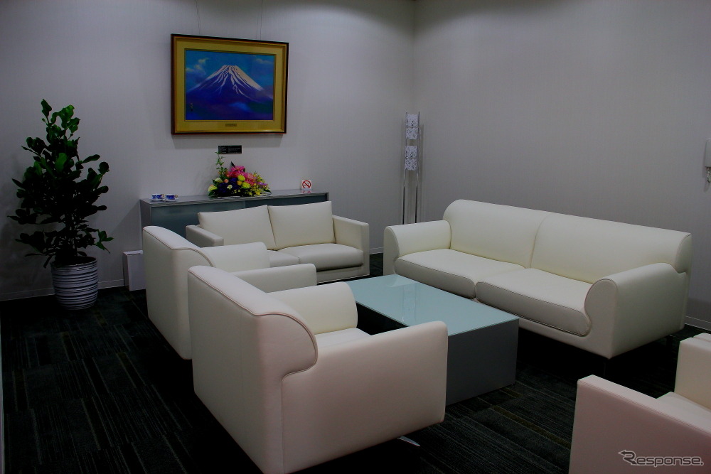 「ビジネスアビエーションターミナル－プレミアゲート－」のラウンジ