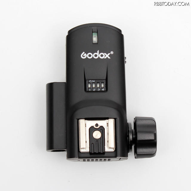 「カメラ用3in1リモコン」受信機