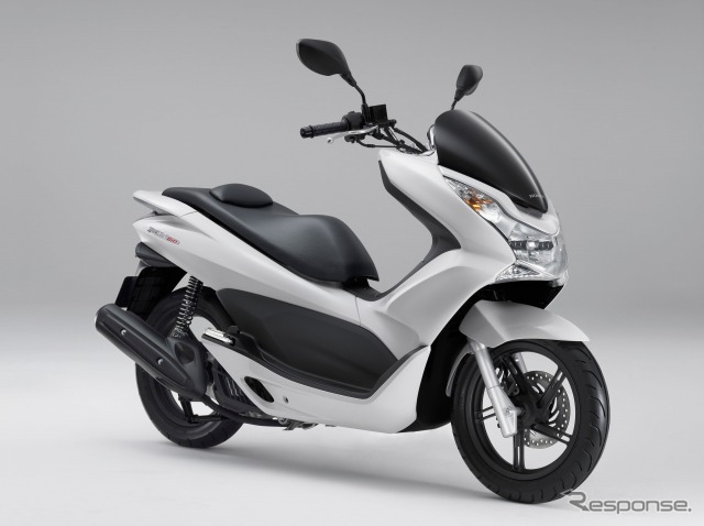 ホンダ PCX150 パールヒマラヤズホワイト