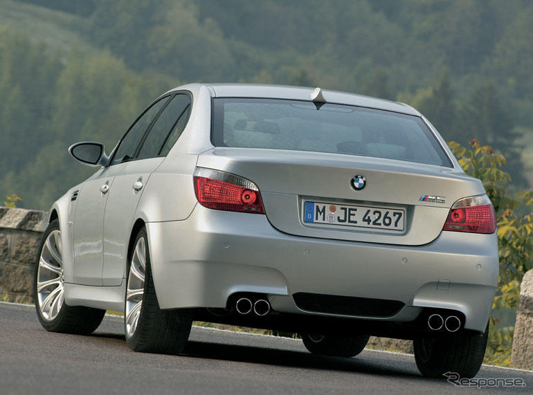 【写真蔵】新型BMW・M5、V10でデビュー