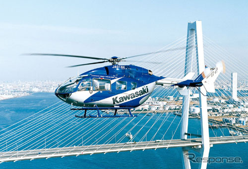 川崎式BK117C-2型ヘリコプター