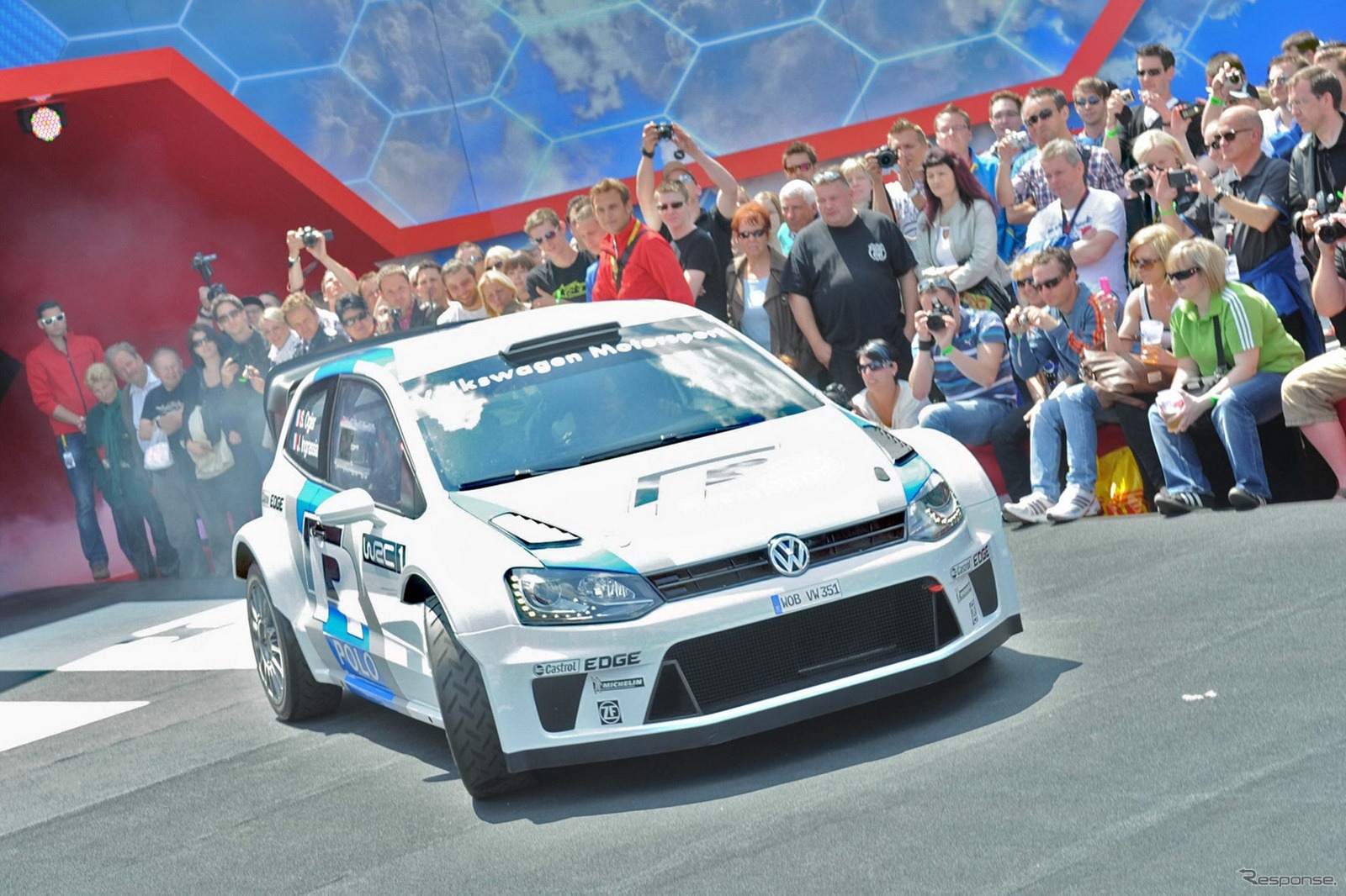 VW・ポロR WRCのロードゴーイングプロトタイプ
