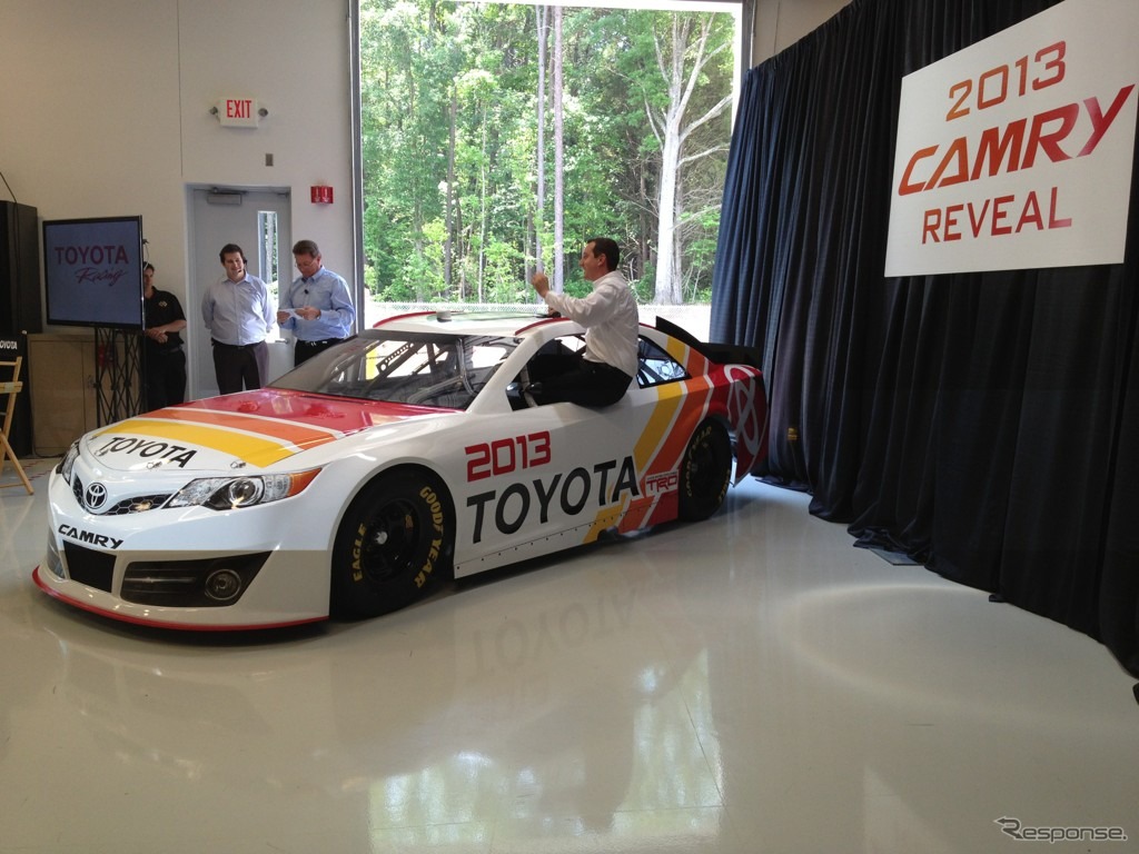 2013年シーズンのNASCARに投入される新型トヨタ カムリ