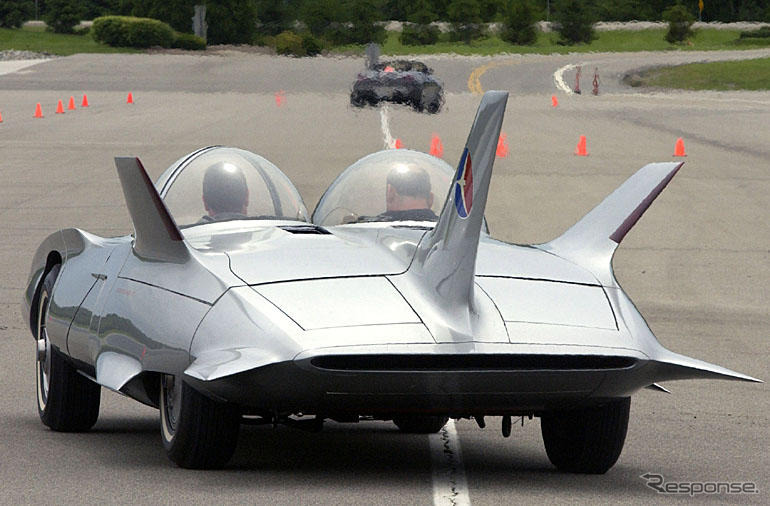 GM、100年の歴史が分かる歴史博物館を開設