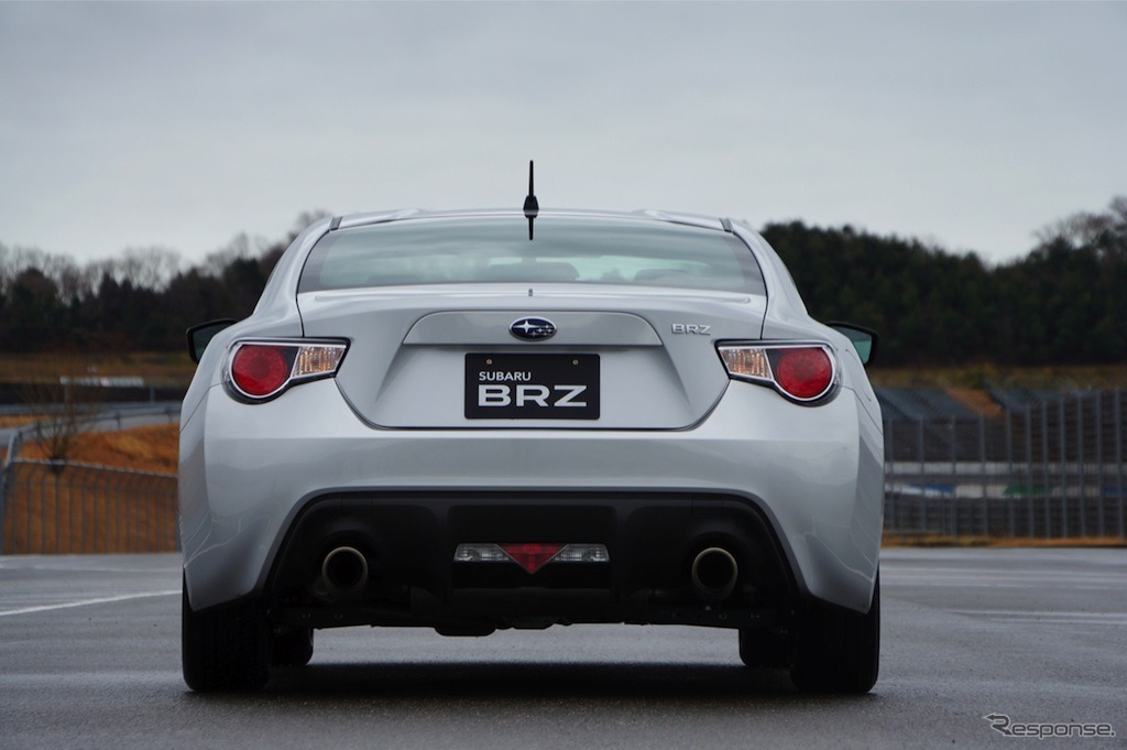 スバル・BRZ