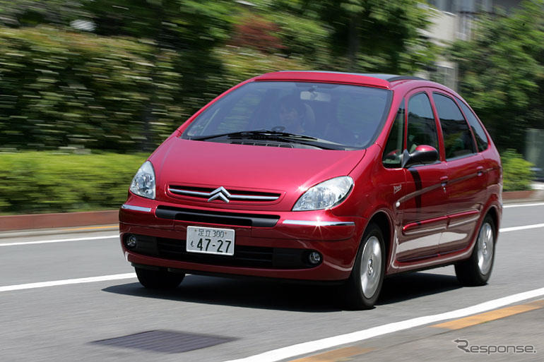 【インプレ'04】MJブロンディ シトロエン『クサラ ピカソ』 非日常感覚の充満した宇宙的ファミリーセダン