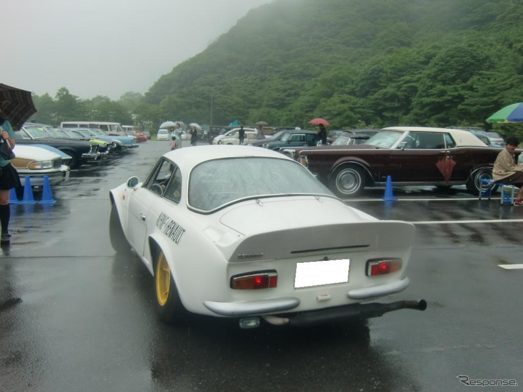 スプレンドーレ・ピクニック開催　アルピーヌA110