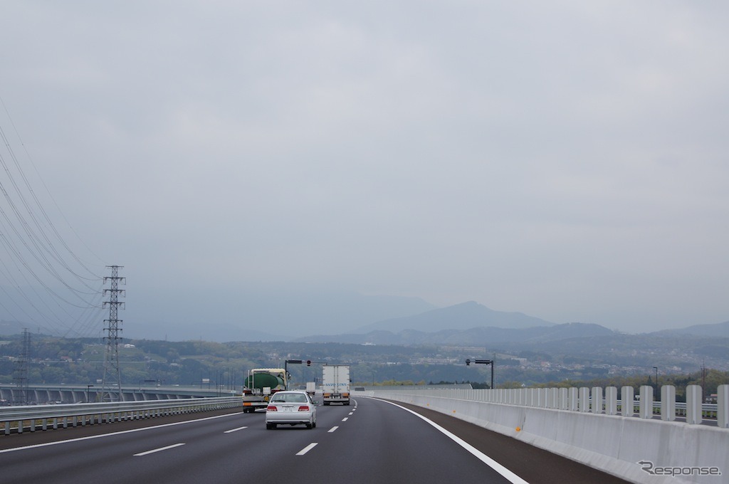 新東名高速道路