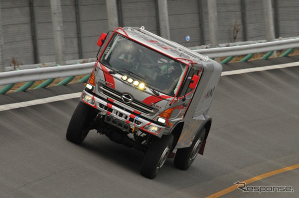 日野レンジャー参戦車両