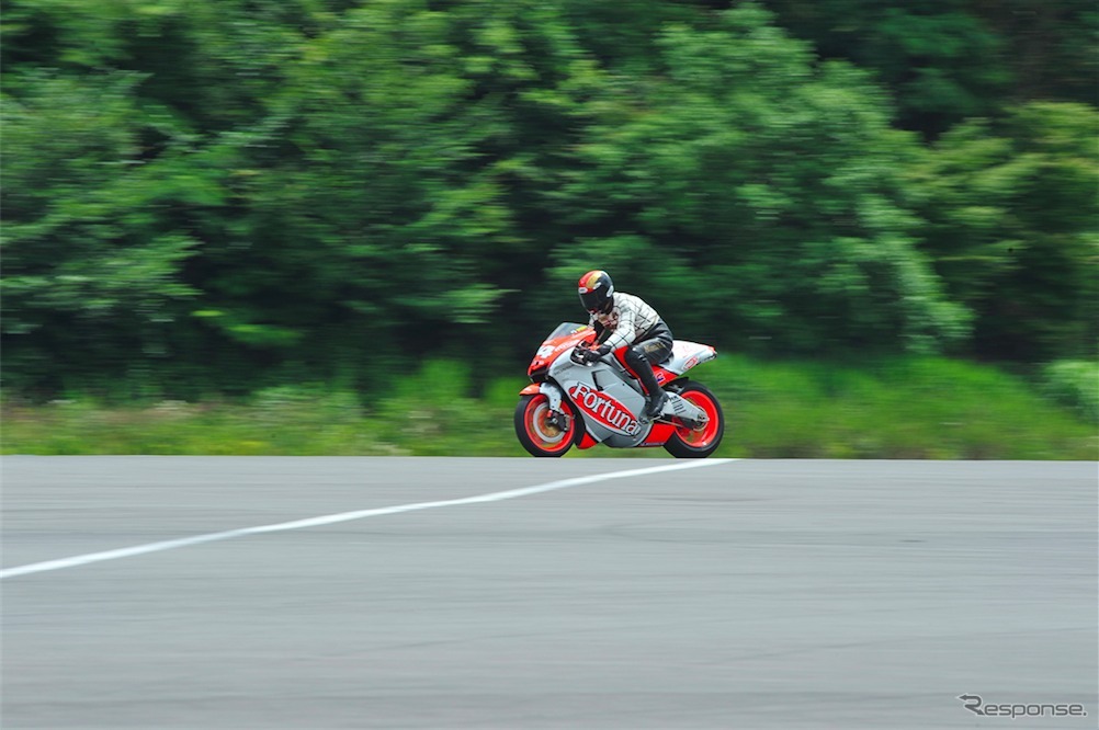 NSR500（'02）