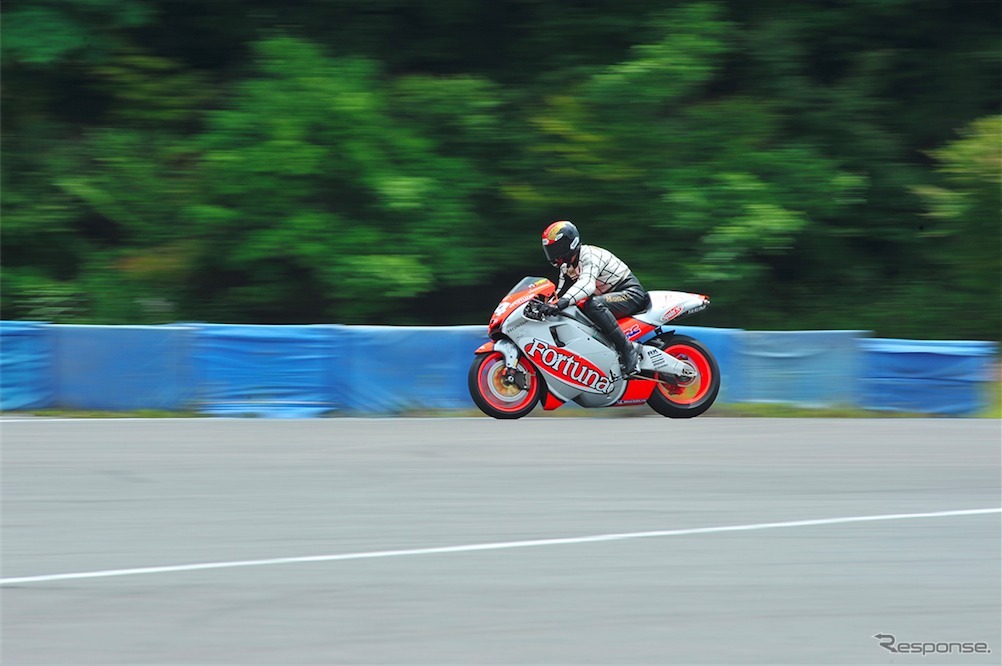 NSR500（'02）