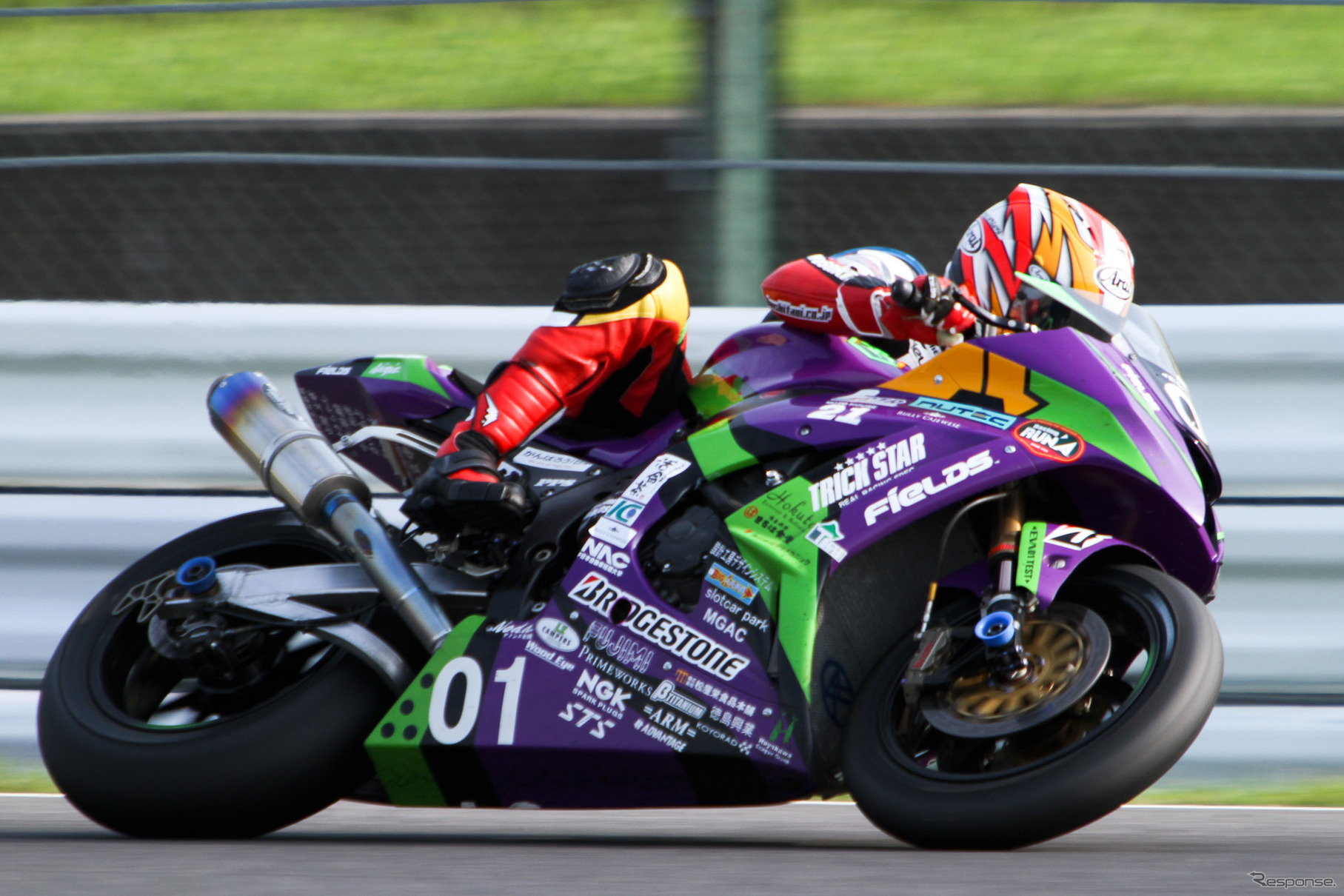 鈴鹿8時間耐久ロードレース2011