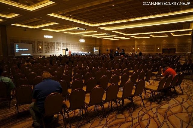 DEFCONでは数多くのプレゼンテーションが行われている。会場には1000人以上が入るが、内容によっては閑散としていることもある