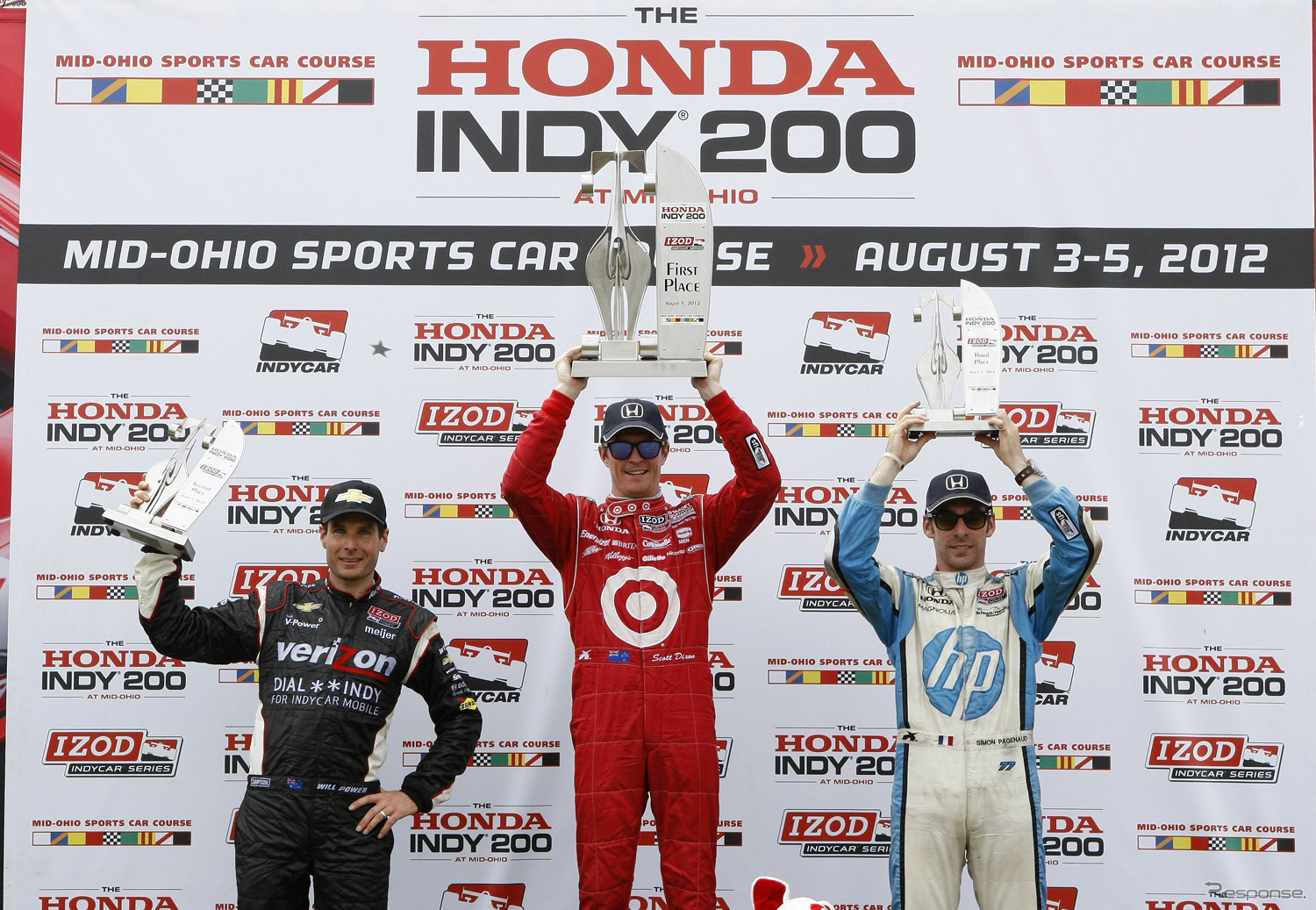 INDYCAR第12戦ミッドオハイオ、優勝はスコット・ディクソン（中央）