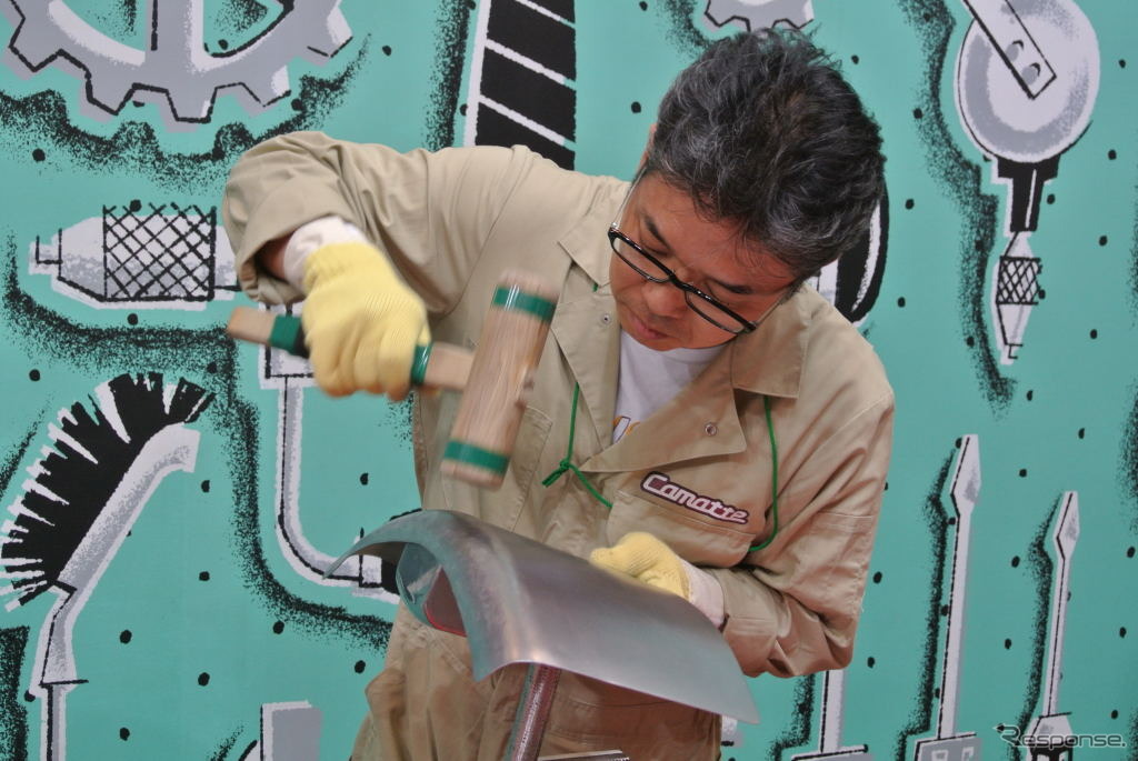 平面部の膨らみ取りと歪み取り