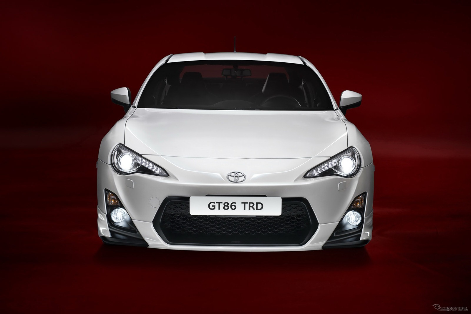 トヨタ GT86（日本名：86）のTRDパフォーマンスライン