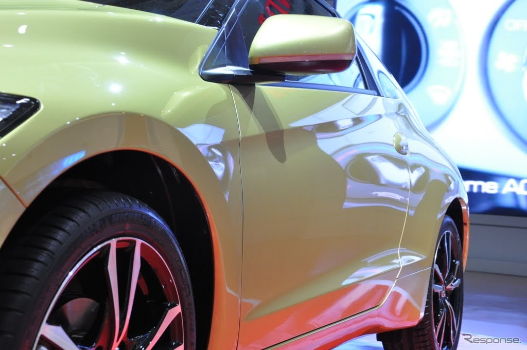 ホンダ CR-Z マイナーチェンジモデル（2012年ジャカルタモーターショー）