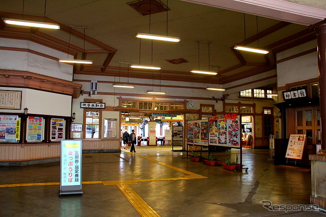 2012年9月時点の門司港駅構内