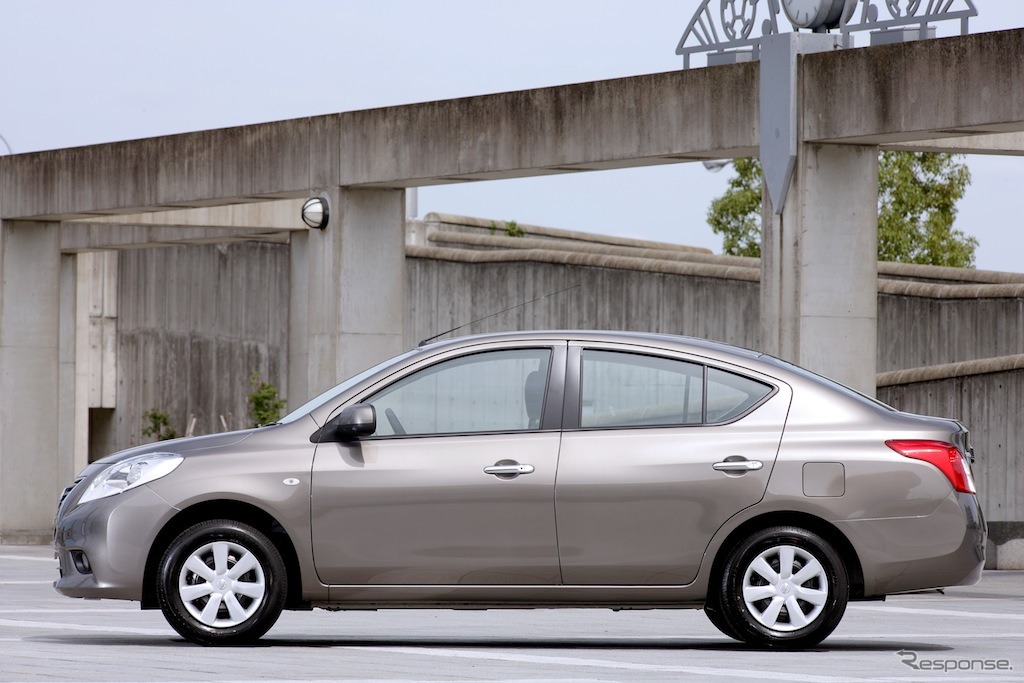 日産 ラティオ 新型