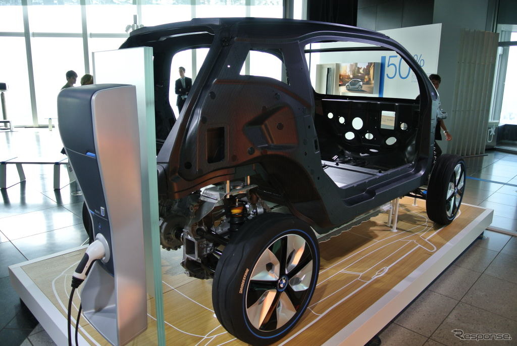 BMW i3 CONCEPT スケルトンモデル