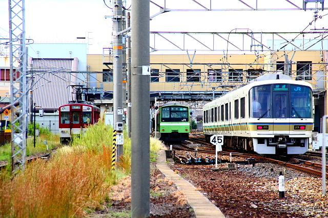 JR西日本と近畿車輛が共同で次世代車両の走行試験を実施