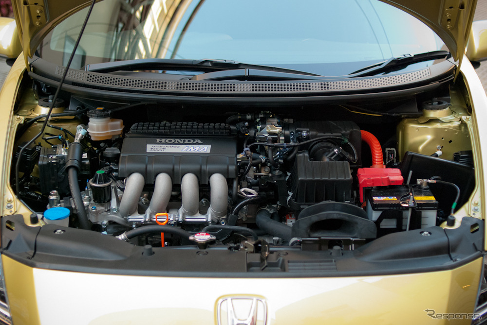 ホンダ CR-Z β、ボディカラー：プレミアムエナジェティックイエロー・メタリック