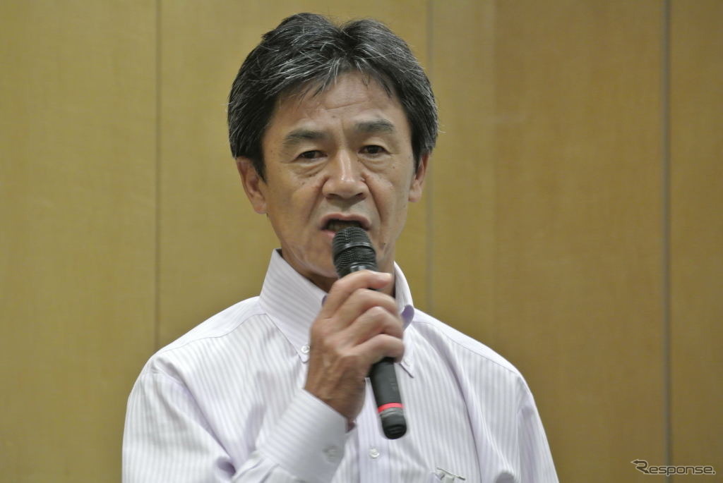 CR-Z開発責任者・友部了夫氏