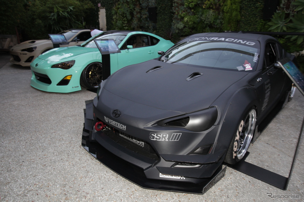 SEMAショー12、サイオンの出展車披露イベント