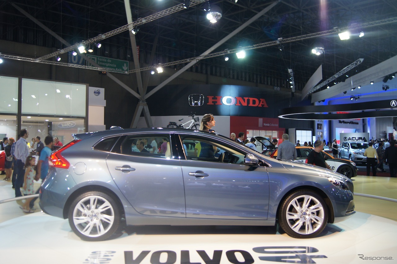 ボルボ V40（サンパウロモーターショー12）
