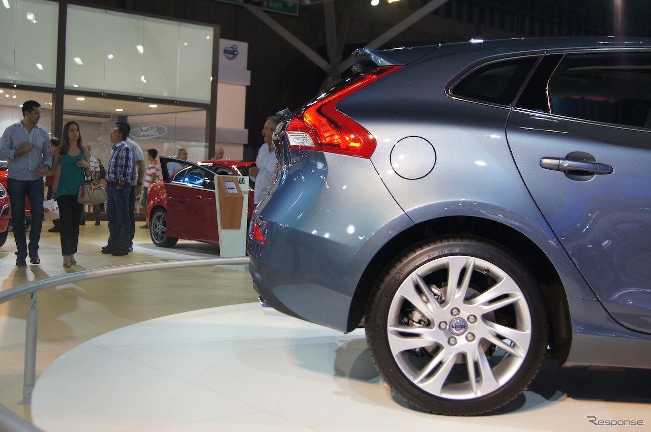 ボルボ V40（サンパウロモーターショー12）