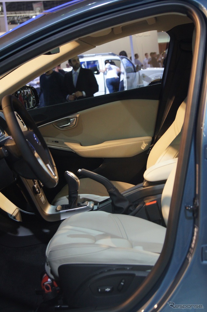 ボルボ V40（サンパウロモーターショー12）
