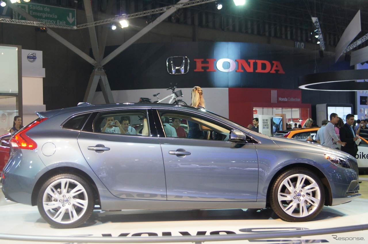 ボルボ V40（サンパウロモーターショー12）