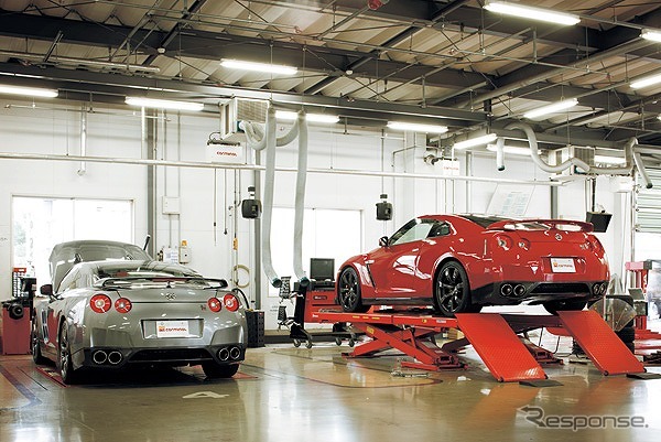 NISSAN GT-R・2013年モデル