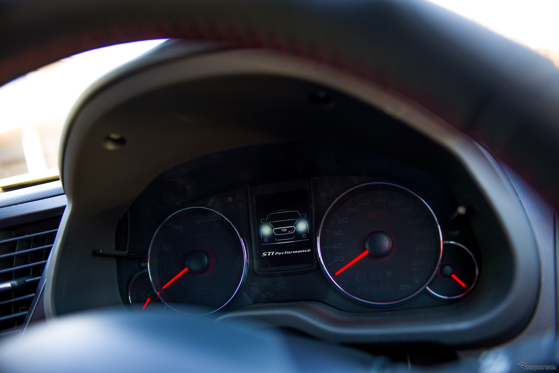 レガシィ B4 2.5i EyeSight tS