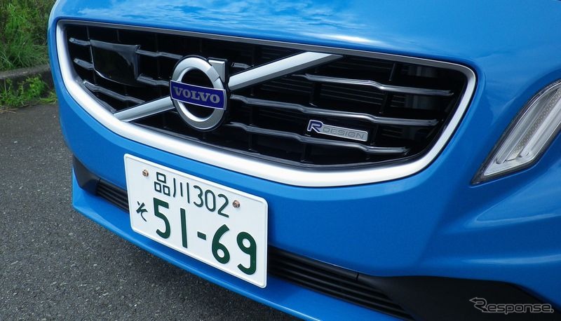 ボルボ V60 T4 Rデザイン