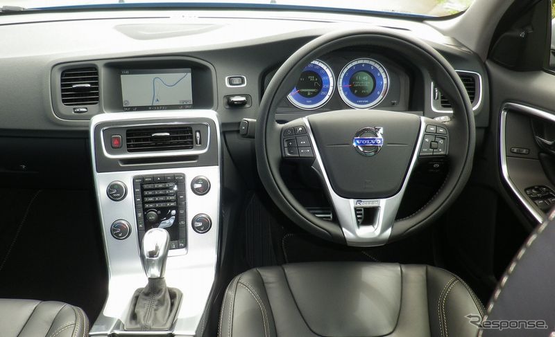 ボルボ V60 T4 Rデザイン