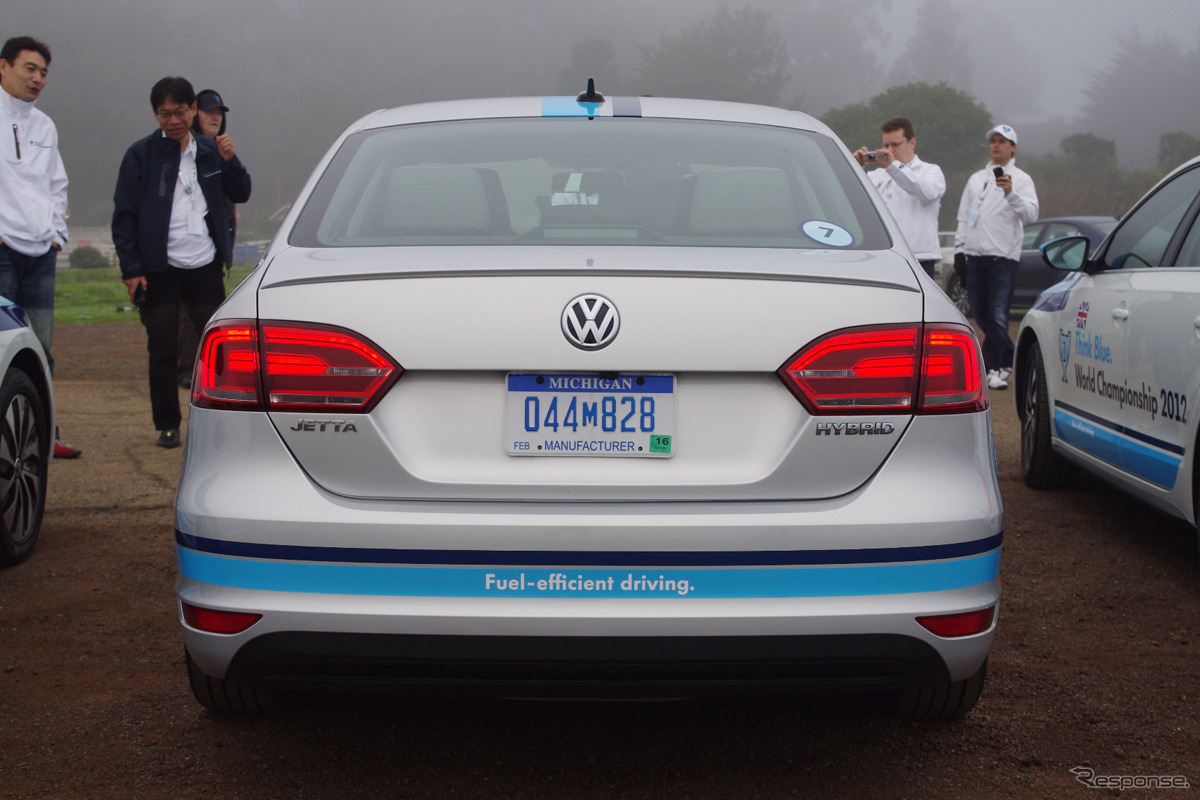 VW ジェッタハイブリッド Think Blue. World Championship 2012仕様