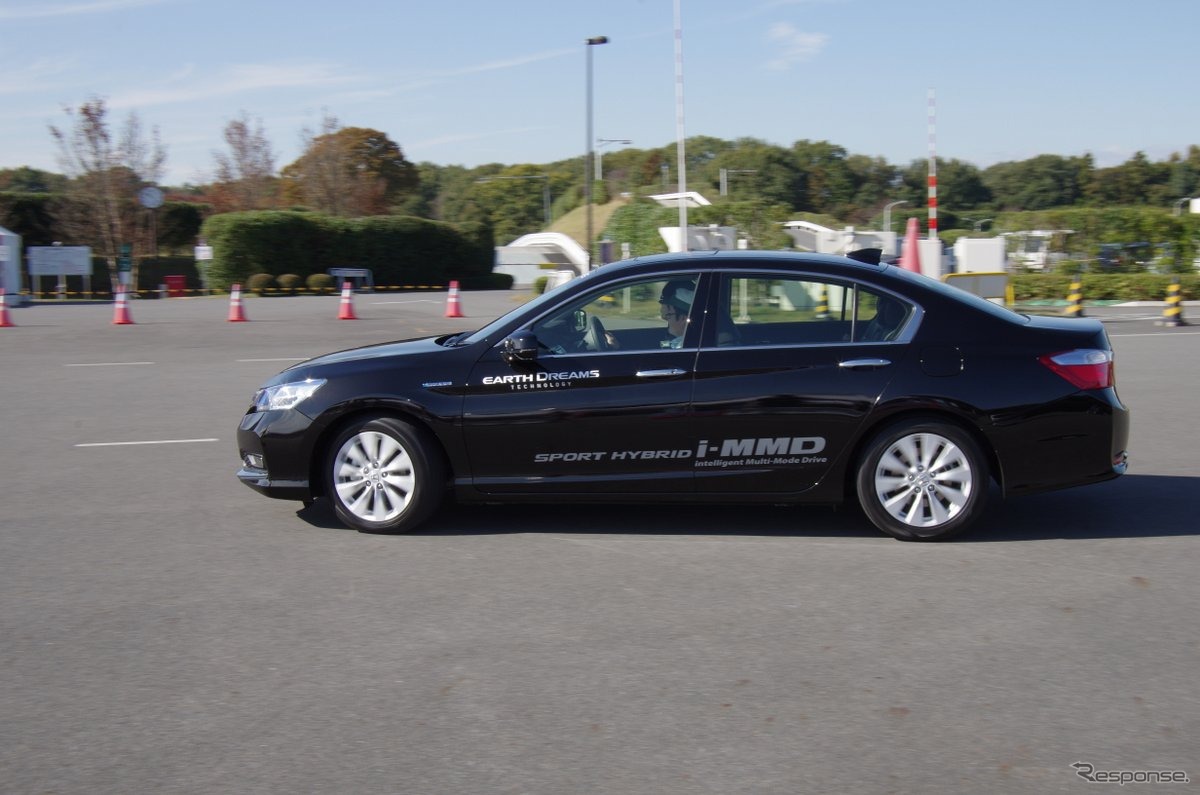SPORT HYBRID i-MMD搭載の北米『アコード』試作車