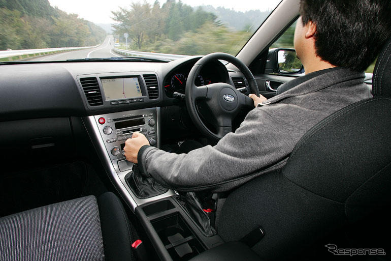 【レガシィ3.0RスペックB試乗】その3　マニュアルに合うフラット6エンジン