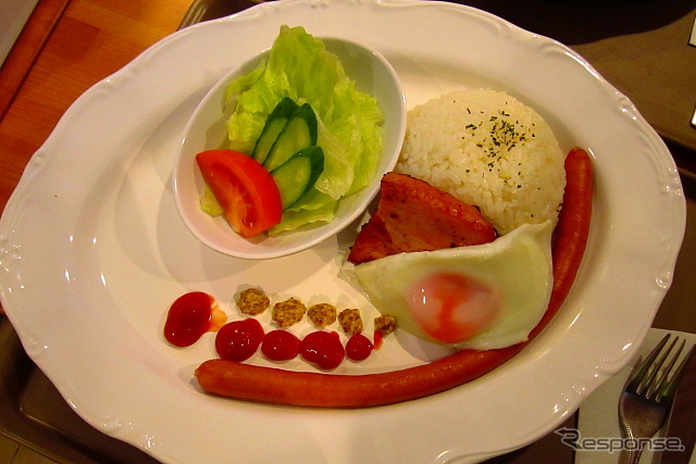 那須の食材を提供するフードコート